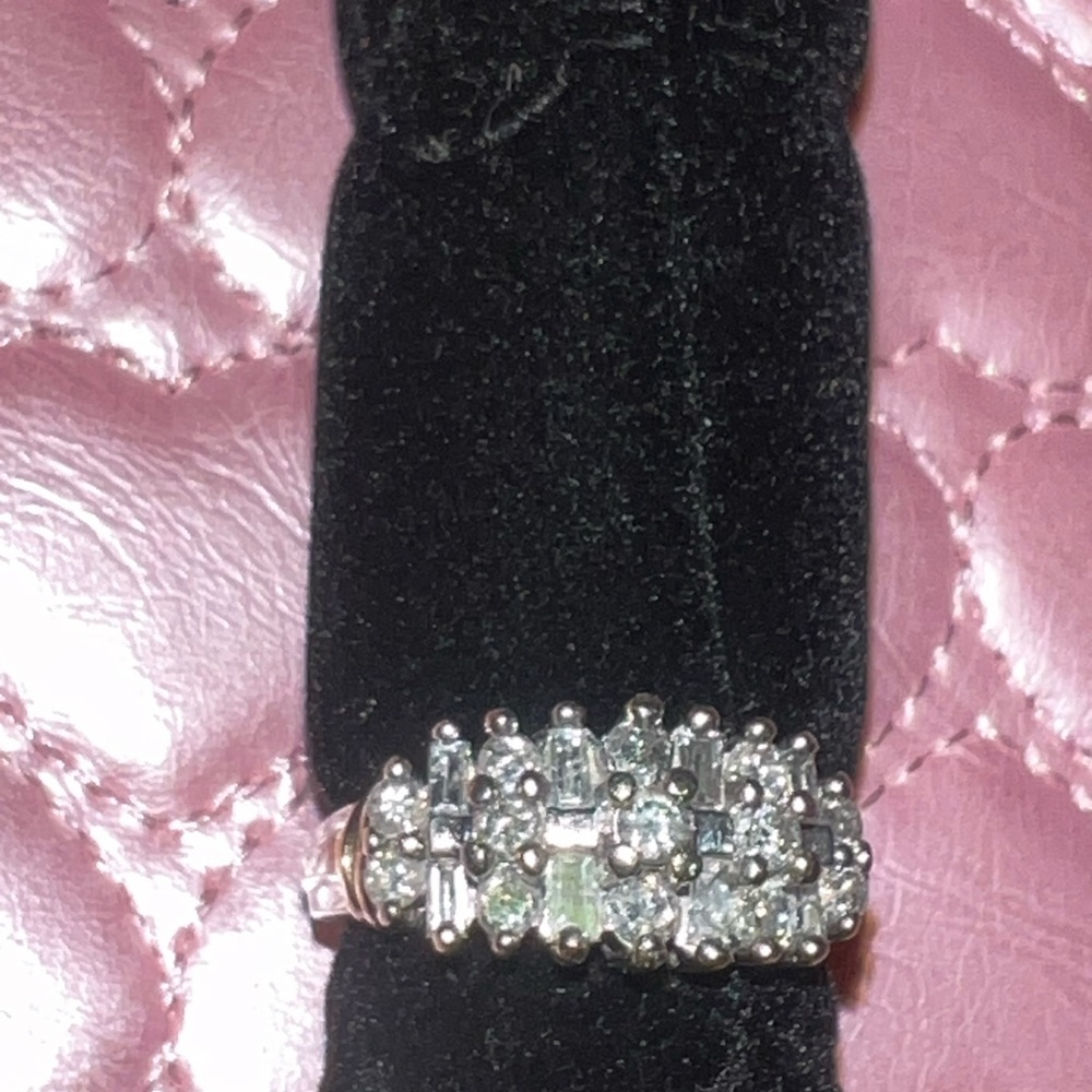 14K gold diamond ring